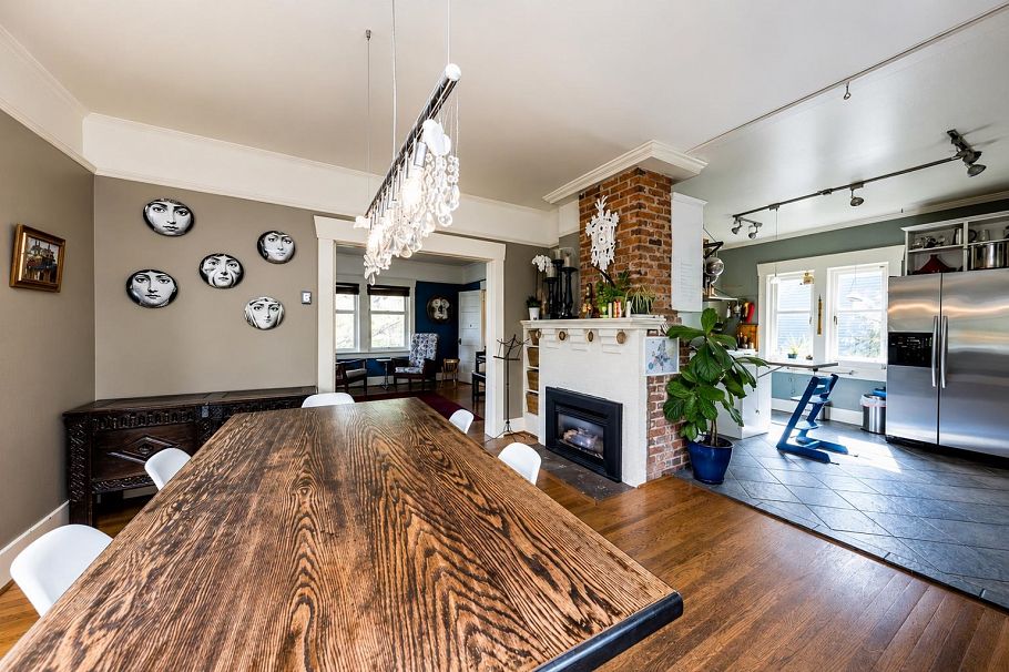 364 E 14th Street North Vancouver, BC - 10