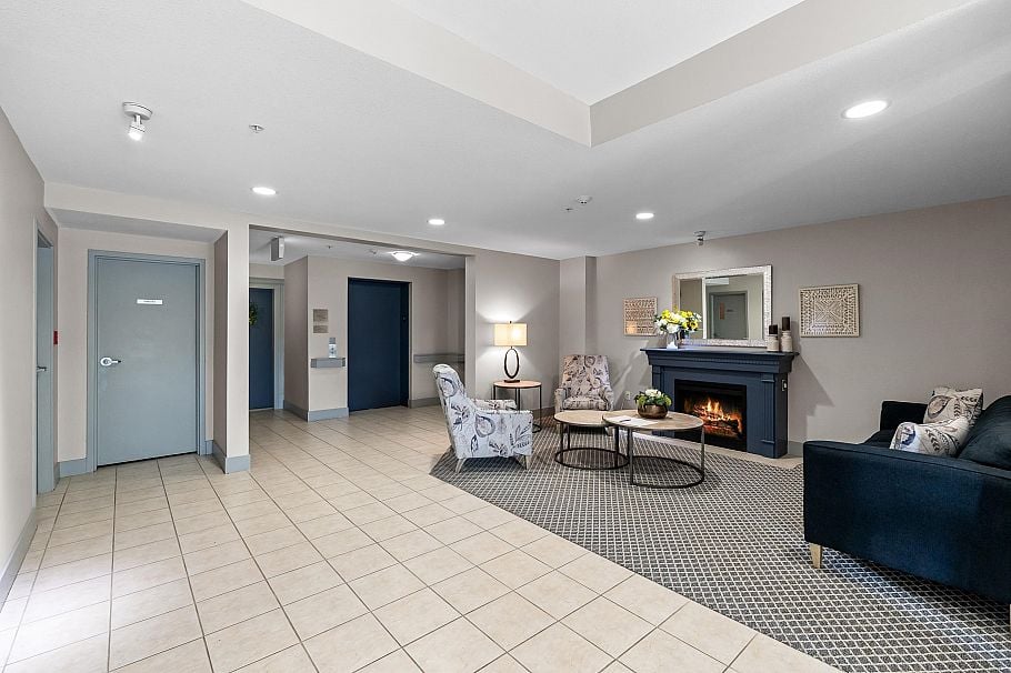 208 3151 Connaught Crescent North Vancouver, BC - 2