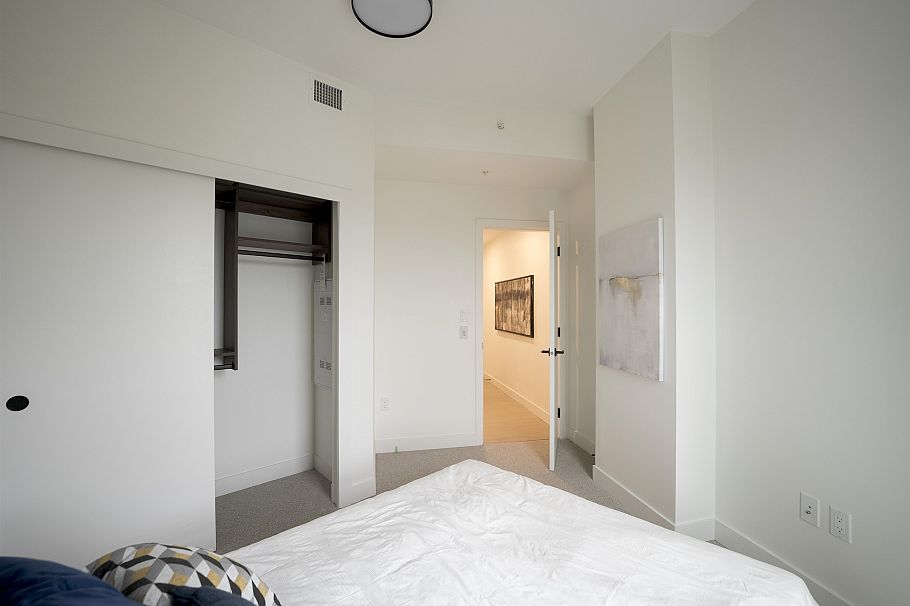 360 422 E 3rd Street North Vancouver, BC - 15
