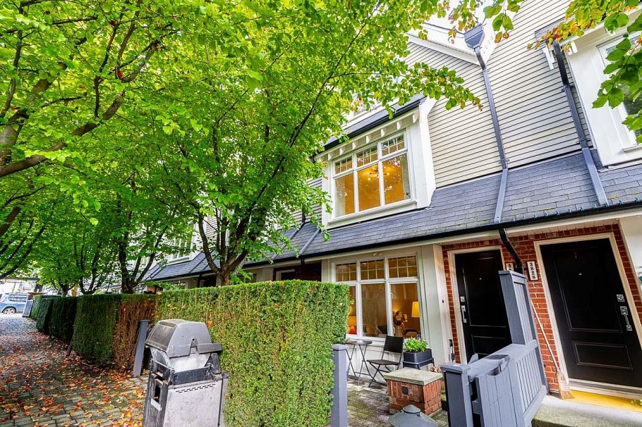 3826 Welwyn Street Vancouver, BC - 16