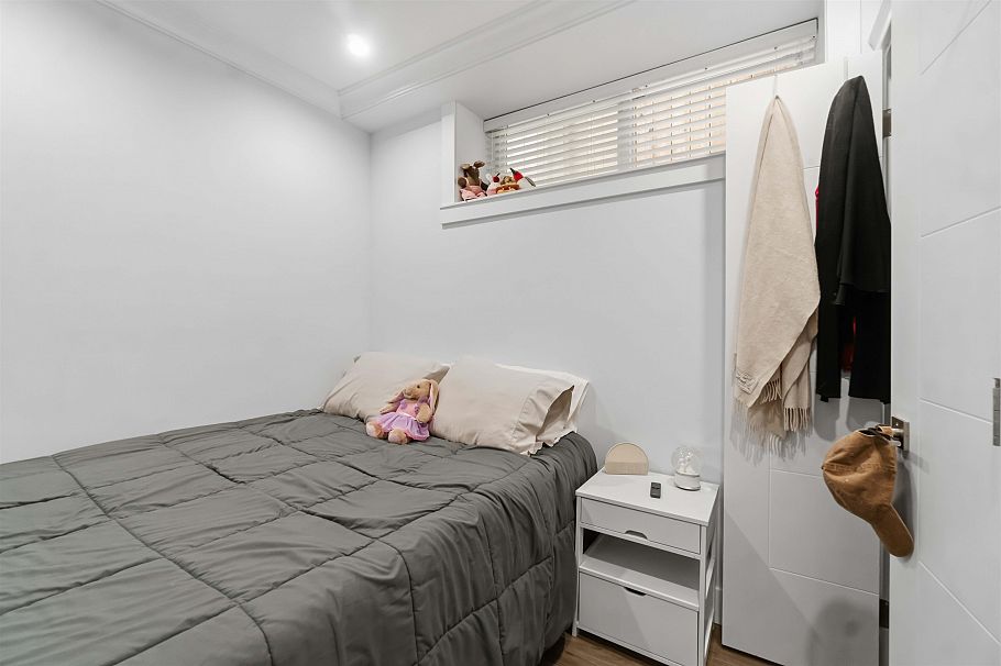 3162 Venables Street Vancouver, BC - 25