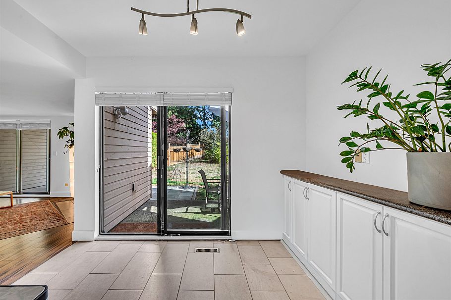 7237 Quatsino Drive Vancouver, BC - 5