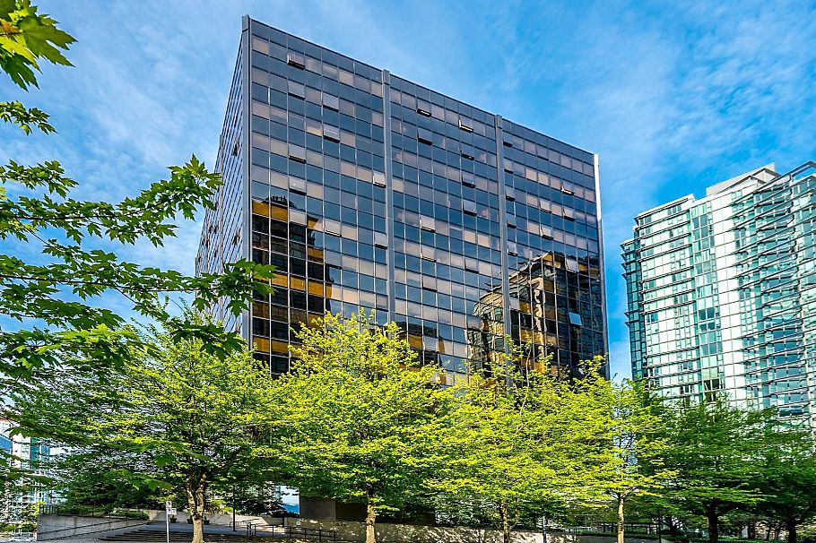 1113 1333 W Georgia Street Vancouver, BC - 2
