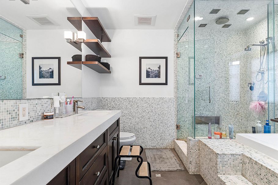 917 W 20th Avenue Vancouver, BC - 25