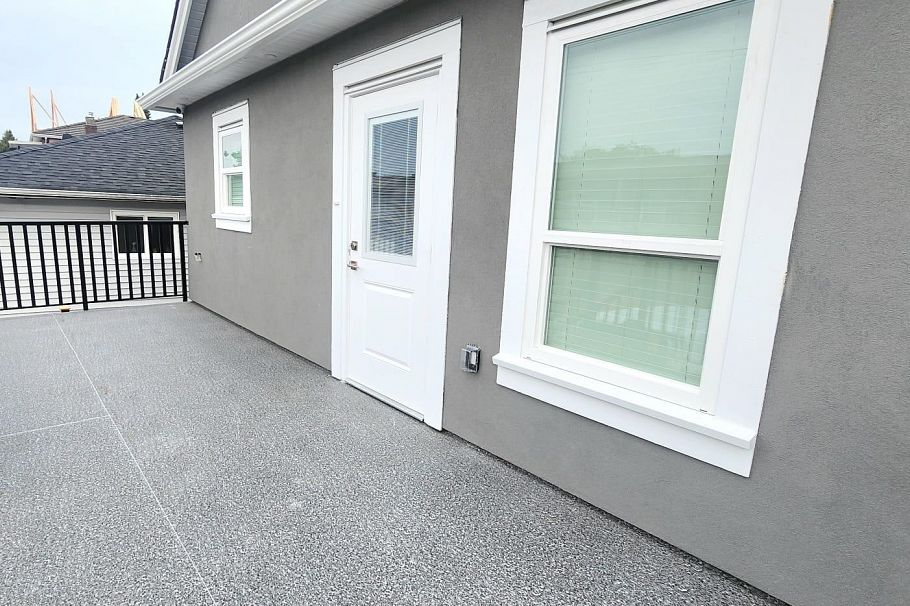 2 658 E 65TH AVENUE, Vancouver BC V5X 2P8 Vancouver, BC - 1