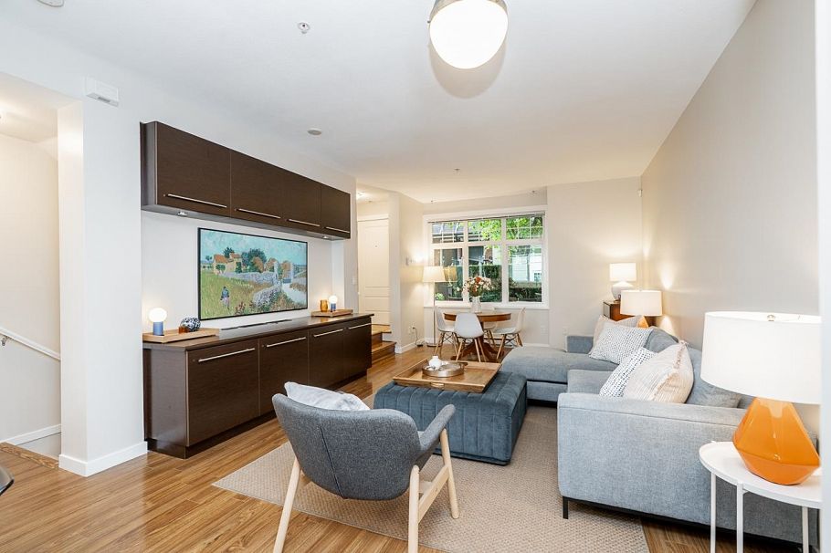 3826 Welwyn Street Vancouver, BC - 3