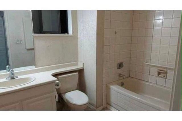 401 1099 W 71st Avenue Vancouver, BC - 7