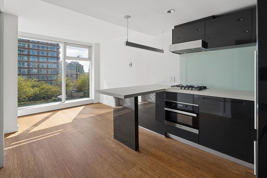 1211 777 Richards Street Vancouver, BC - 8