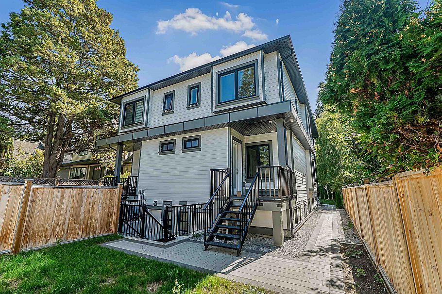 2837 W 31st Avenue Vancouver, BC - 30