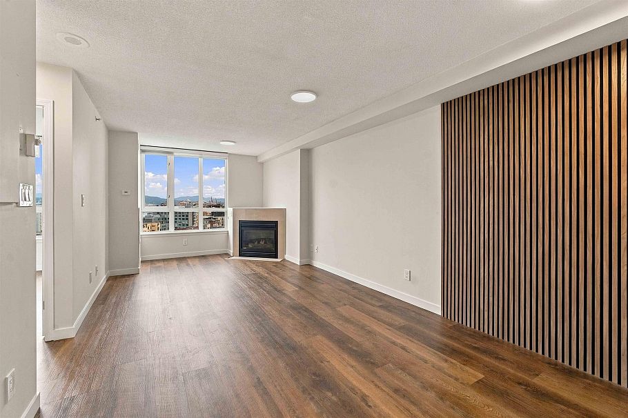 1707 63 Keefer Place Vancouver, BC - 3
