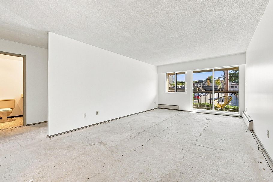 205 1825 W 8th Avenue Vancouver, BC - 13