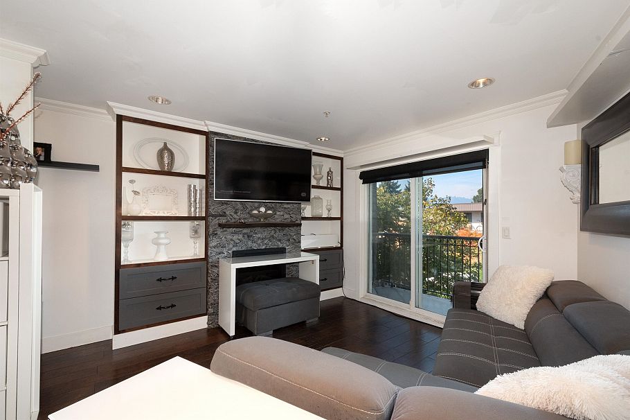 2048 Triumph Street Vancouver, BC - 4