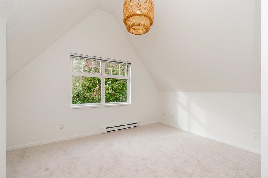 3826 Welwyn Street Vancouver, BC - 9