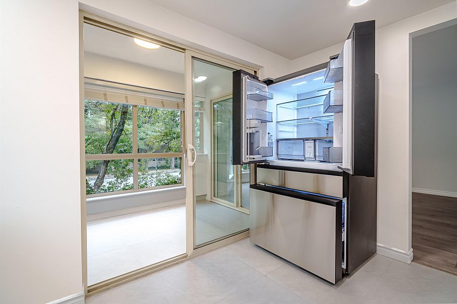208 5650 Oak Street Vancouver, BC - 10