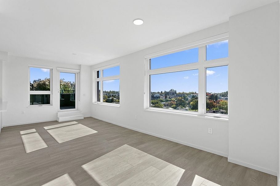 602 3264 Vanness Street Vancouver, BC - 11