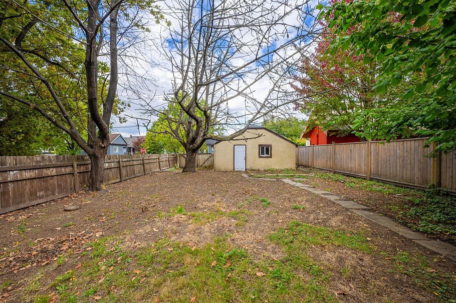 2305 Turner Street Vancouver, BC - 7