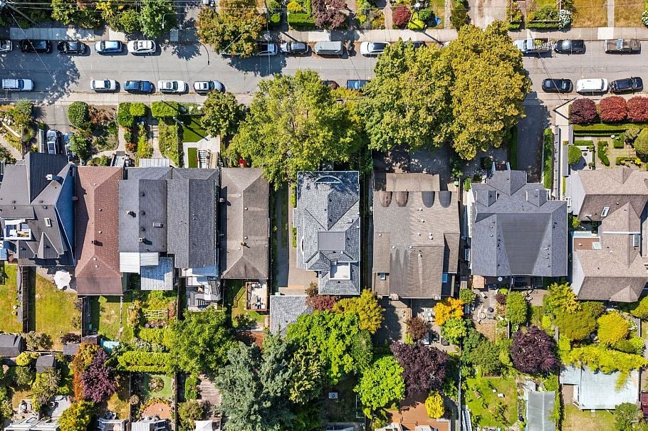 3027 W 7th Avenue Vancouver, BC - 32