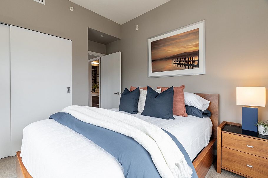 413 317 Bewicke Avenue North Vancouver, BC - 16