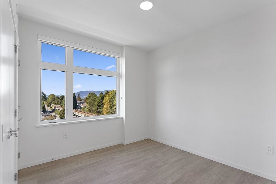 603 3264 Vanness Street Vancouver, BC - 14