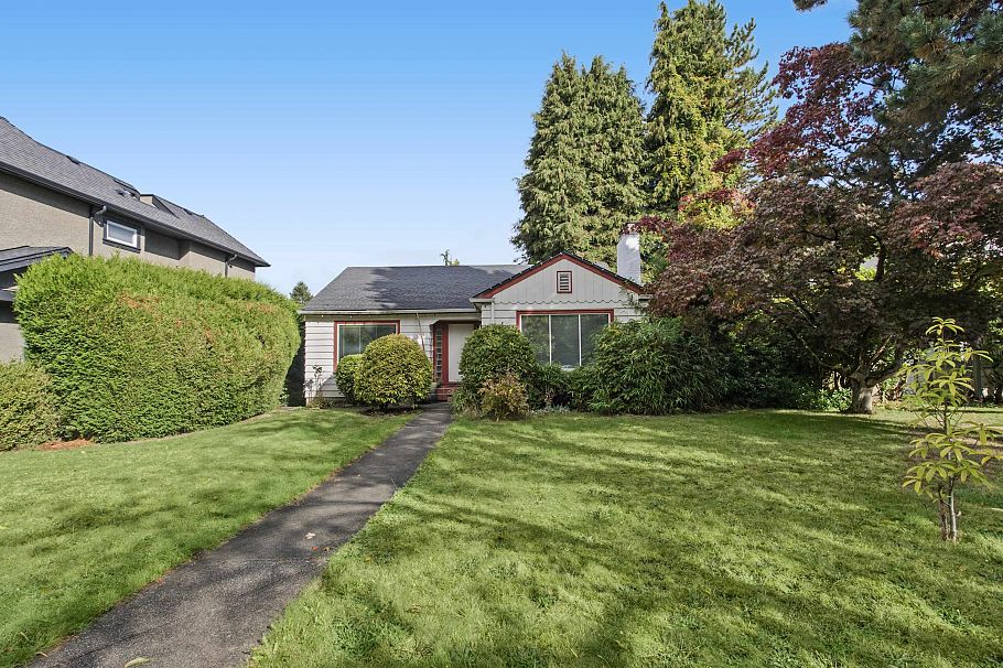 455 W 29th Avenue Vancouver, BC - 15