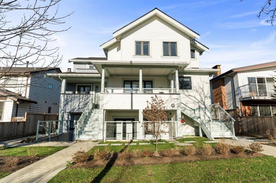 2227 W 16th Avenue Vancouver, BC - 1