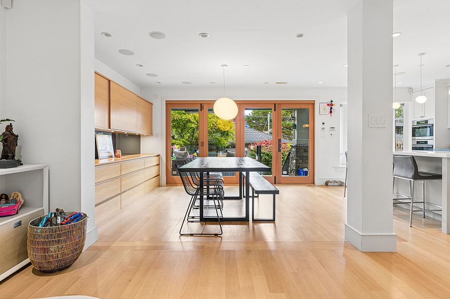 917 W 20th Avenue Vancouver, BC - 8