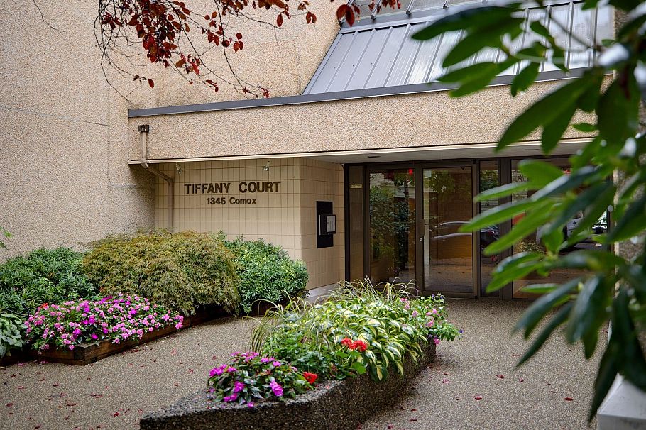 204 1345 Comox Street Vancouver, BC - 27