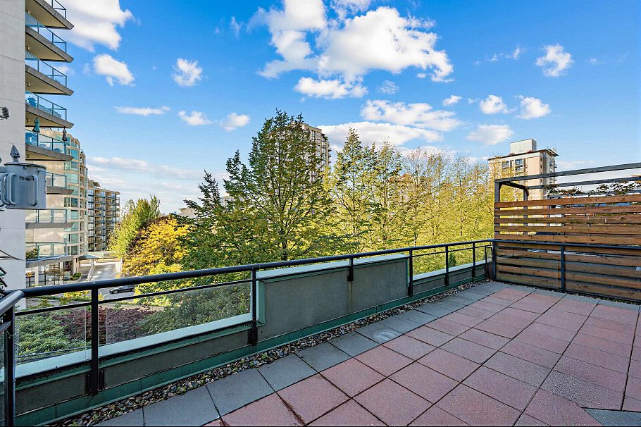 204 131 W 3rd Street North Vancouver, BC - 27