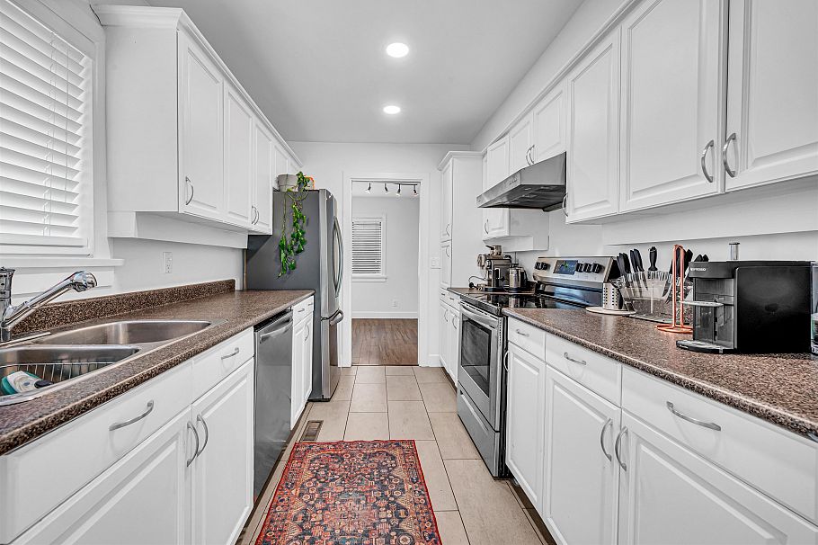 7237 Quatsino Drive Vancouver, BC - 6