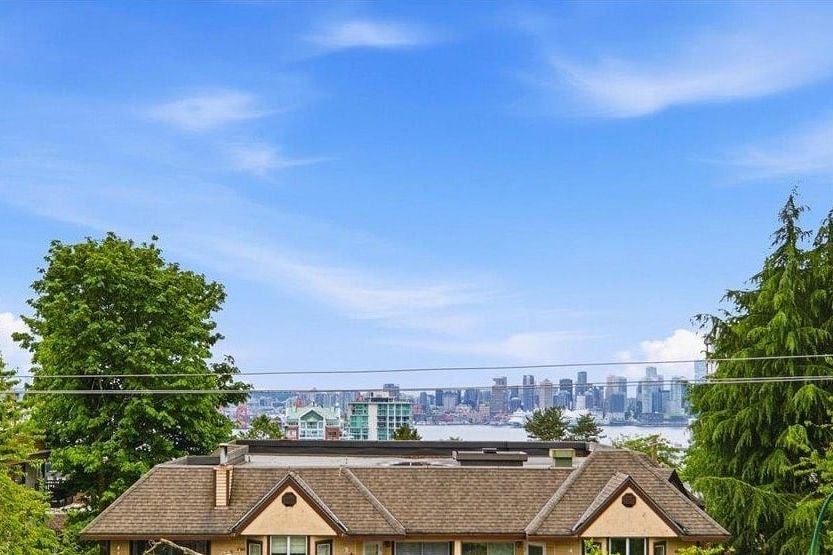 102 123 E Keith Road North Vancouver, BC - 35