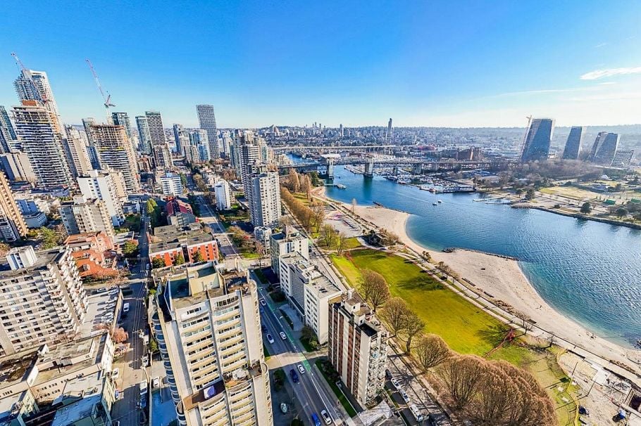 304 1233 Beach Avenue Vancouver, BC - 32