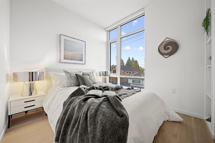 206 8486 Oak Street Vancouver, BC - 5
