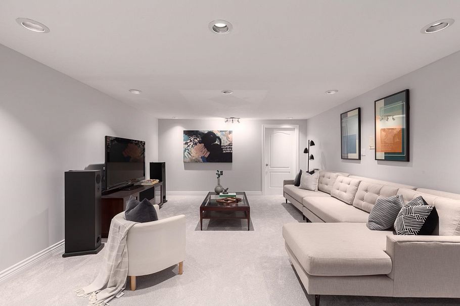 3557 W 36th Avenue Vancouver, BC - 30