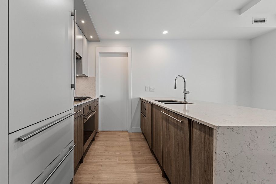 408 7638 Cambie Street Vancouver, BC - 7