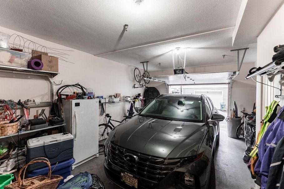 3822 Welwyn Street Vancouver, BC - 25