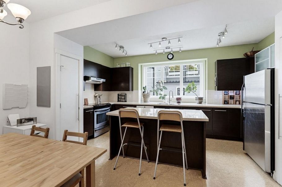 3822 Welwyn Street Vancouver, BC - 6
