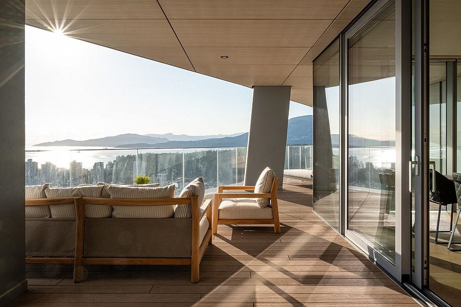 3703 1568 Alberni Street Vancouver, BC - 2