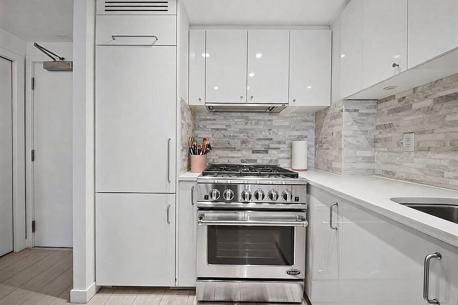 512 1133 Homer Street Vancouver, BC - 10