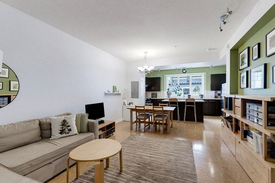3822 Welwyn Street Vancouver, BC - 10