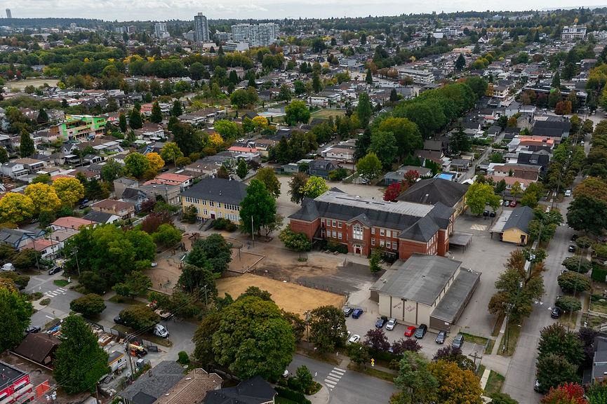 3822 Welwyn Street Vancouver, BC - 30