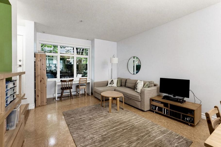 3822 Welwyn Street Vancouver, BC - 12