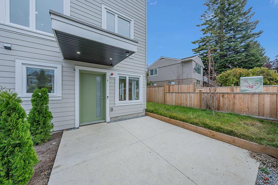 1 3581 Haida Drive Vancouver, BC - 30