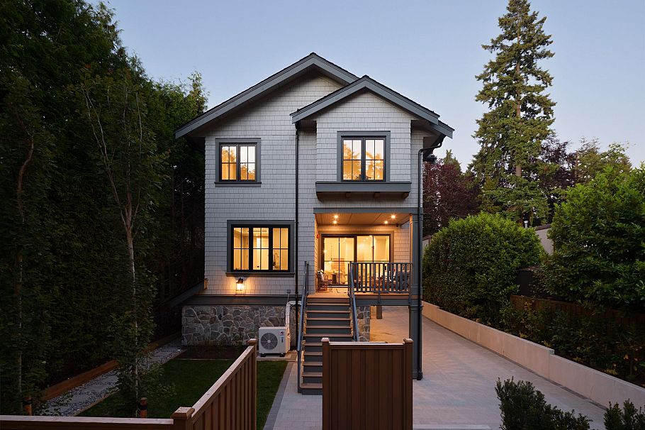 5593 Mackenzie Street Vancouver, BC - 32