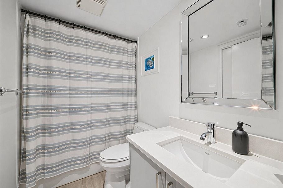 512 1133 Homer Street Vancouver, BC - 26