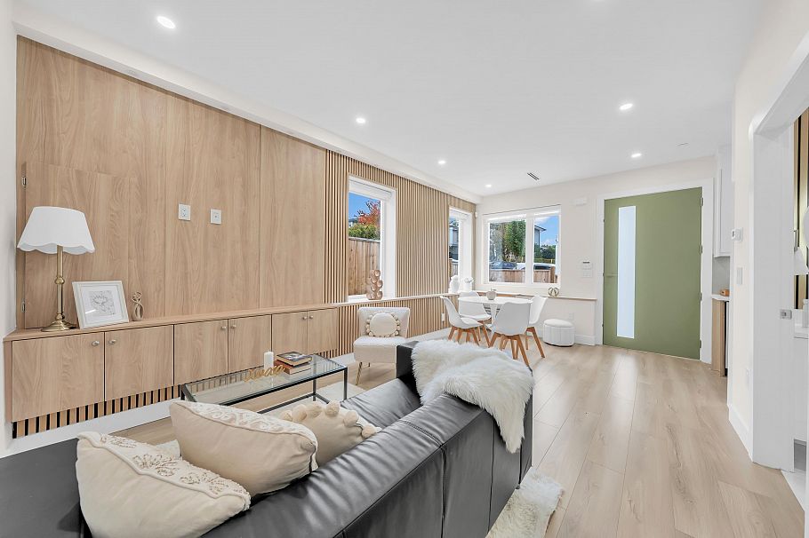 1 3581 Haida Drive Vancouver, BC - 11