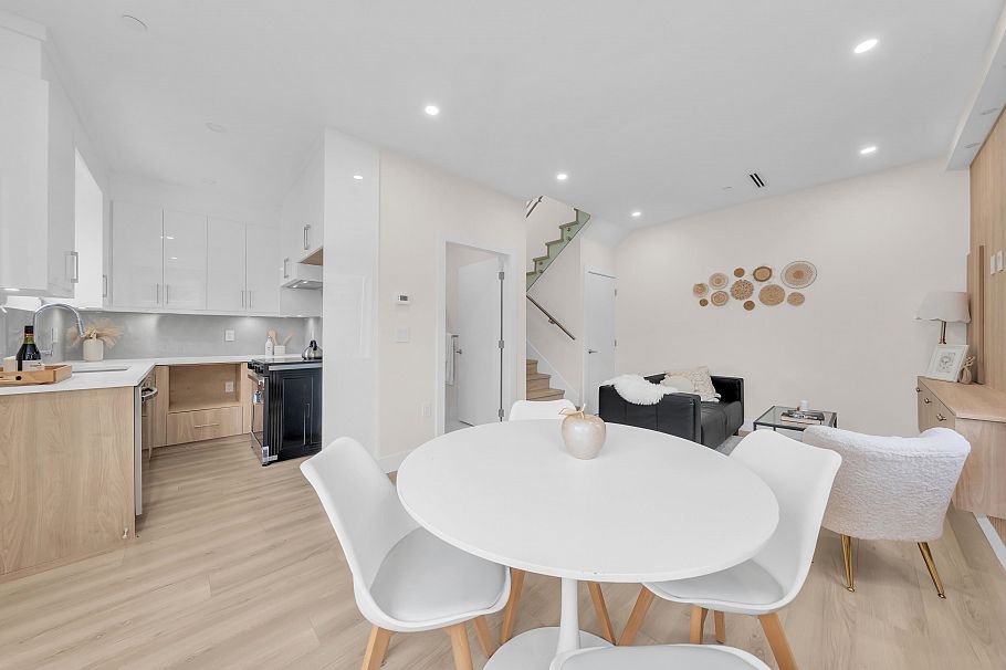 1 3581 Haida Drive Vancouver, BC - 6