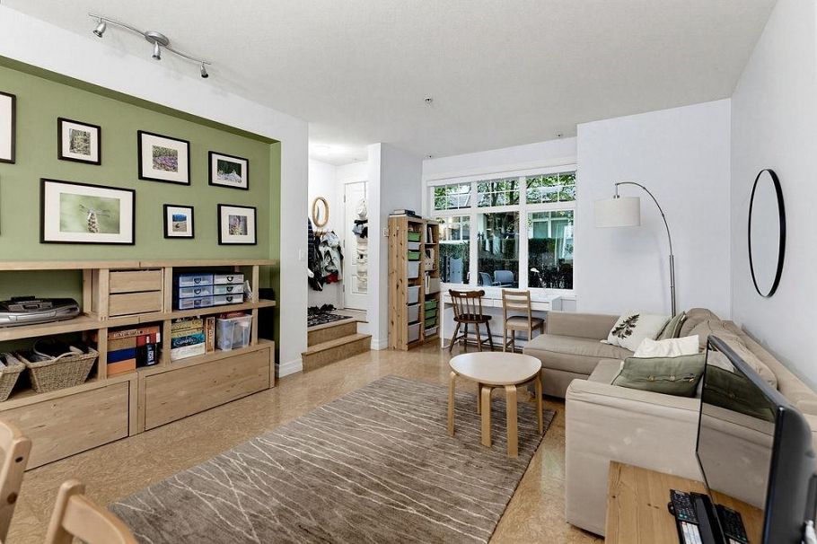 3822 Welwyn Street Vancouver, BC - 11