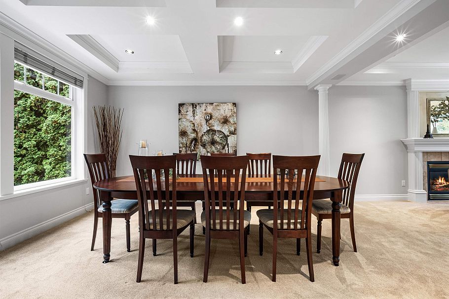 4047 Woodbury Avenue North Vancouver, BC - 4