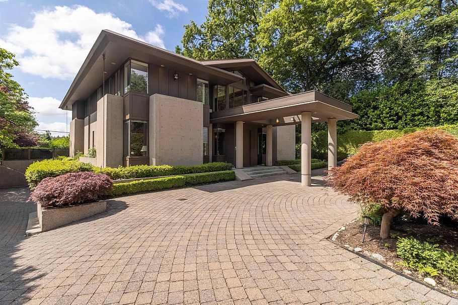 1178 Laurier Avenue Vancouver, BC - 1