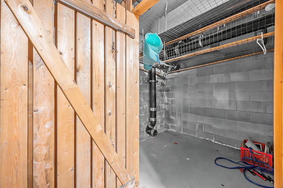 204 131 W 3rd Street North Vancouver, BC - 31
